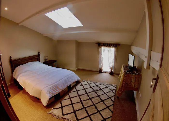 Chateau Trillon Гостевой дом 3*