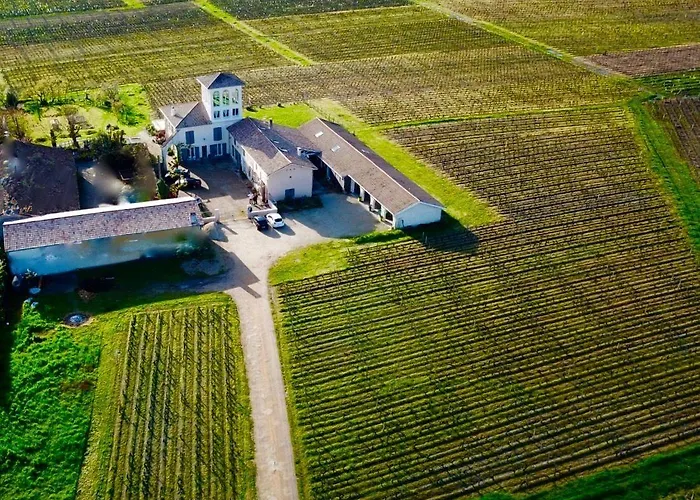 Chateau Trillon 게스트하우스 3*