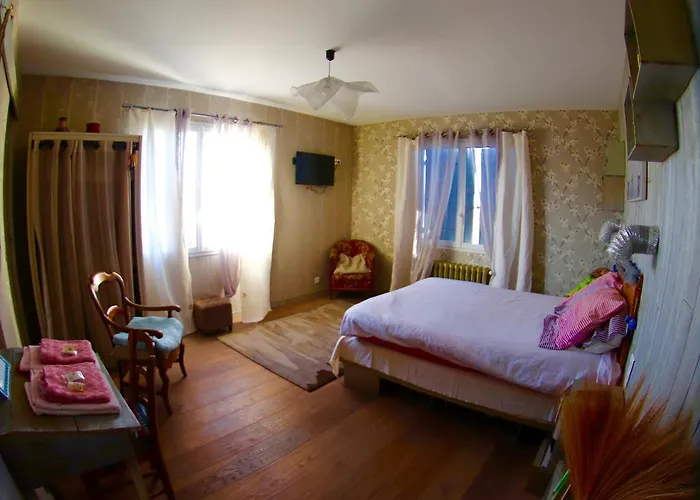 Chateau Trillon Гостевой дом Сотерн